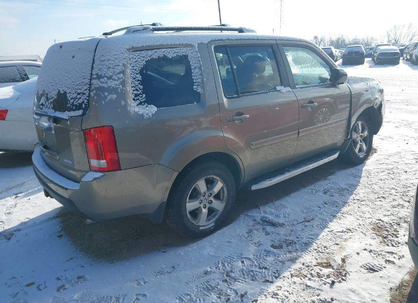 Photo 4 of 2011 Honda Pilot EX-L (VIN 5FNYF4H57BB050990)