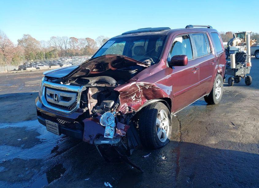 Photo 2 of 2011 Honda Pilot EX-L (VIN 5FNYF4H57BB073962)