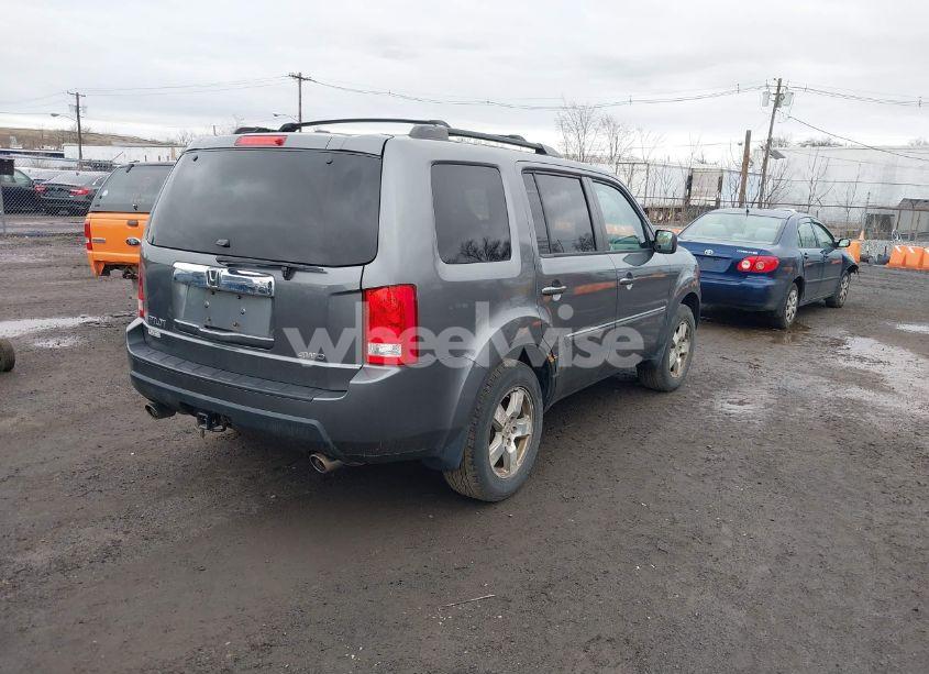 Photo 4 of 2011 Honda Pilot EX-L (VIN 5FNYF4H57BB087621)