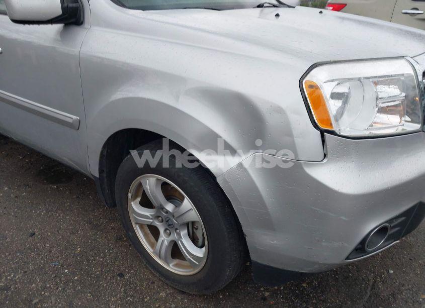 Photo 6 of 2012 Honda Pilot EX-L (VIN 5FNYF4H57CB020714)