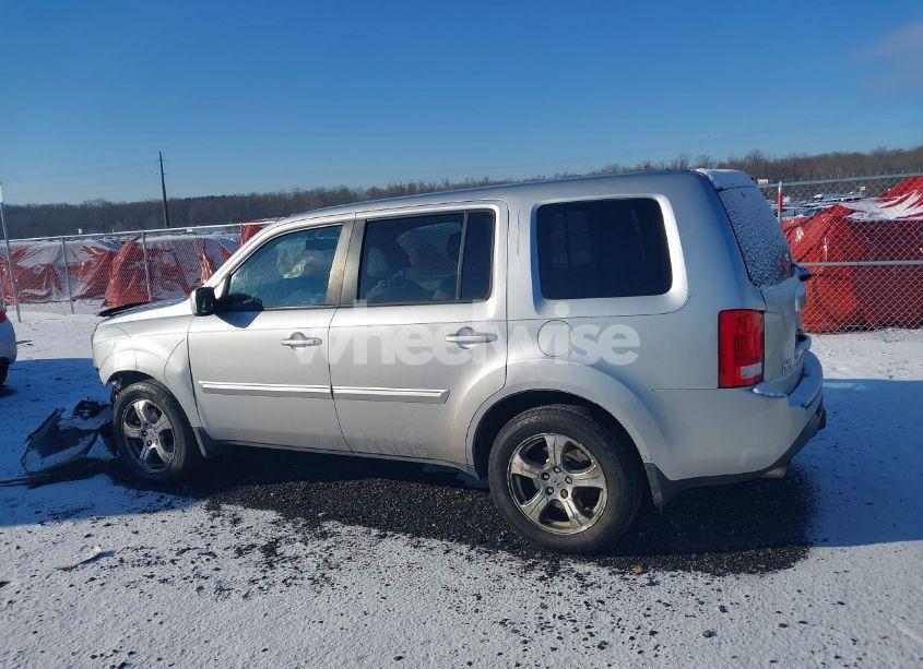 Photo 14 of 2012 Honda Pilot EX-L (VIN 5FNYF4H57CB042079)