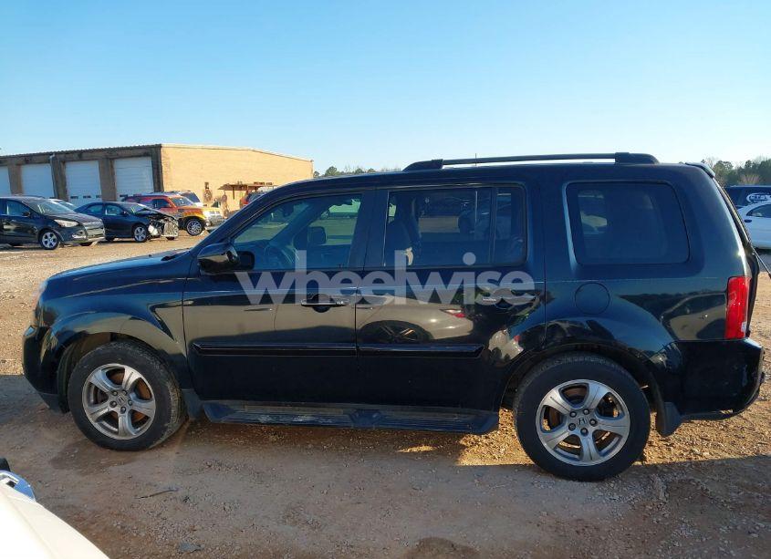 Photo 14 of 2013 Honda Pilot EX-L (VIN 5FNYF4H57DB003218)