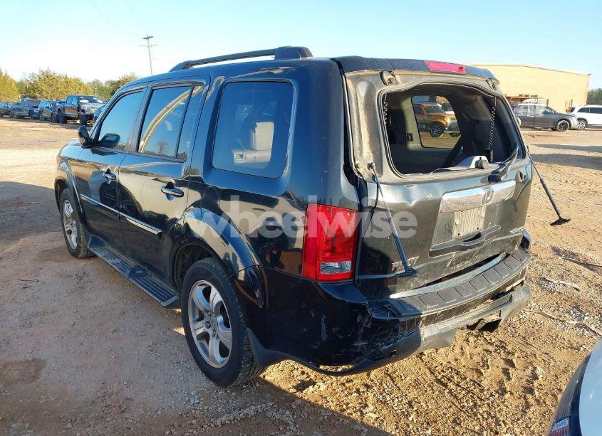 Photo 3 of 2013 Honda Pilot EX-L (VIN 5FNYF4H57DB003218)