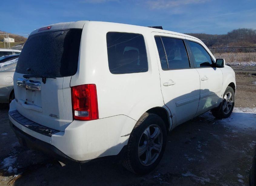 Photo 4 of 2013 Honda Pilot EX-L (VIN 5FNYF4H57DB083135)