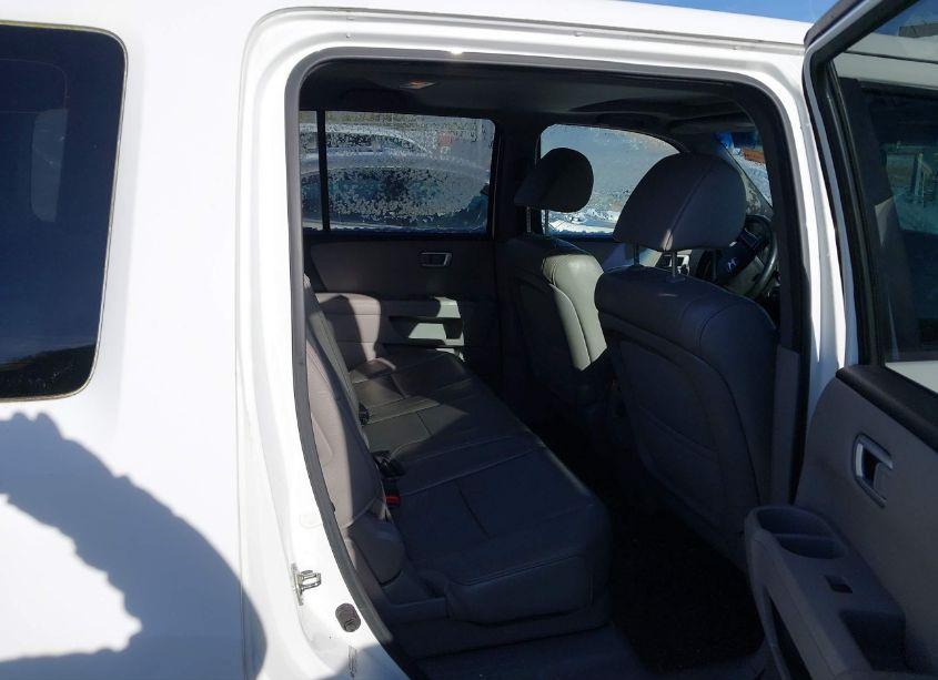 Photo 8 of 2013 Honda Pilot EX-L (VIN 5FNYF4H57DB083135)