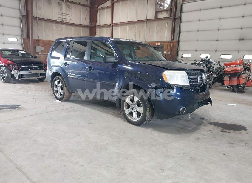 2014 Honda Pilot EX-L (VIN 5FNYF4H57EB014981) main photo