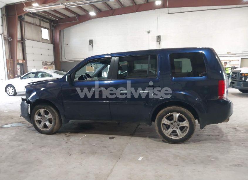 Photo 15 of 2014 Honda Pilot EX-L (VIN 5FNYF4H57EB014981)