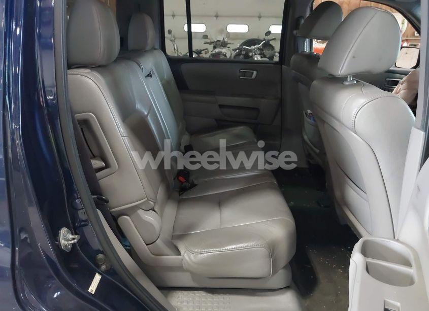 Photo 8 of 2014 Honda Pilot EX-L (VIN 5FNYF4H57EB014981)