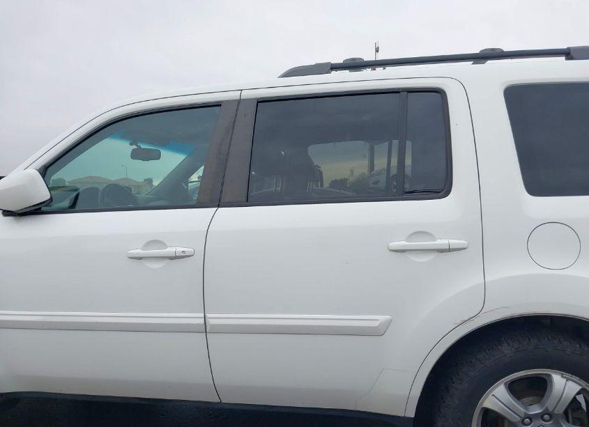 Photo 14 of 2014 Honda Pilot EX-L (VIN 5FNYF4H57EB032106)