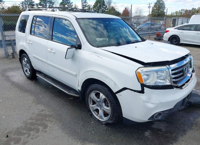 2015 Honda Pilot EX-L (VIN 5FNYF4H57FB041602) main photo