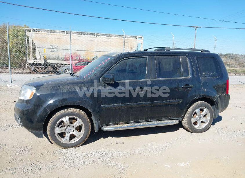 Photo 14 of 2015 Honda Pilot EX-L (VIN 5FNYF4H57FB041678)