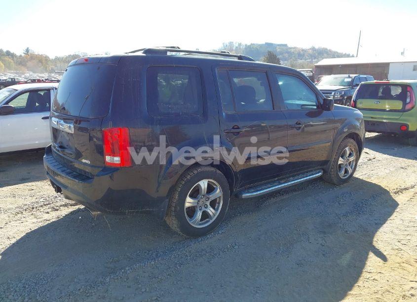 Photo 4 of 2015 Honda Pilot EX-L (VIN 5FNYF4H57FB041678)