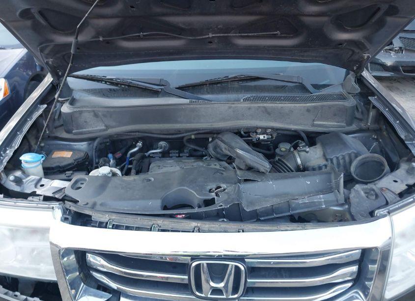 Photo 10 of 2015 Honda Pilot EX-L (VIN 5FNYF4H57FB044368)