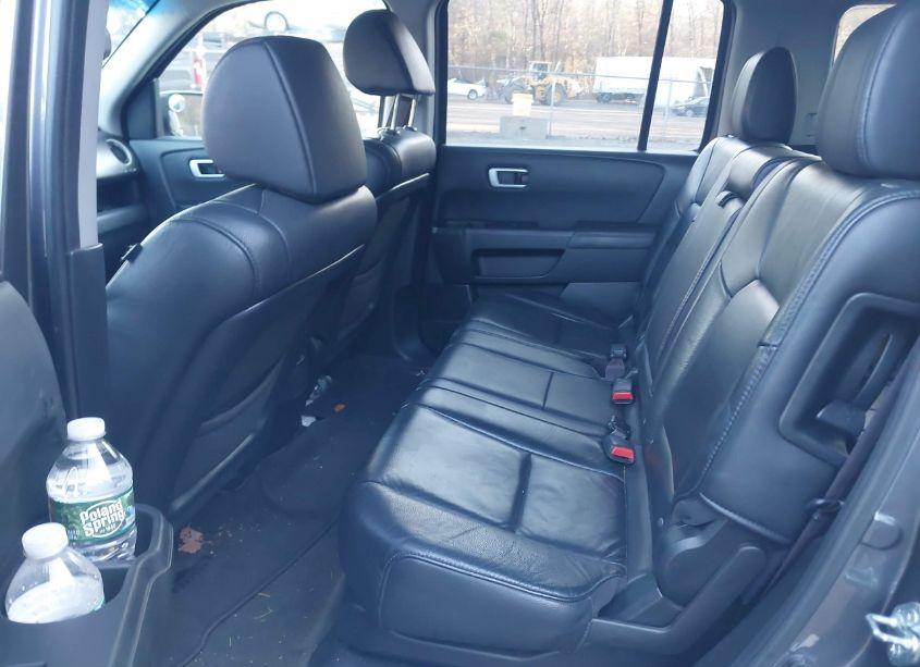 Photo 8 of 2015 Honda Pilot EX-L (VIN 5FNYF4H57FB044368)
