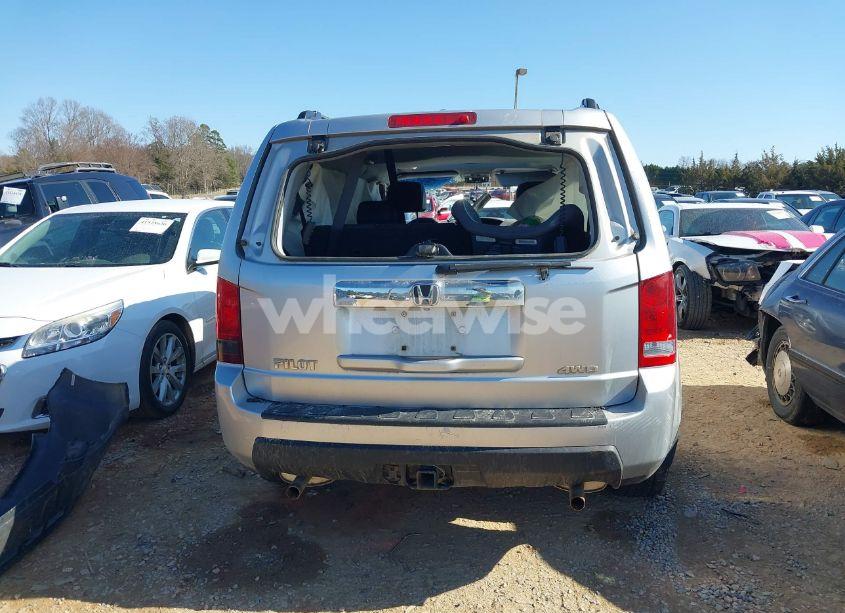 Photo 16 of 2011 Honda Pilot EX-L (VIN 5FNYF4H58BB034295)