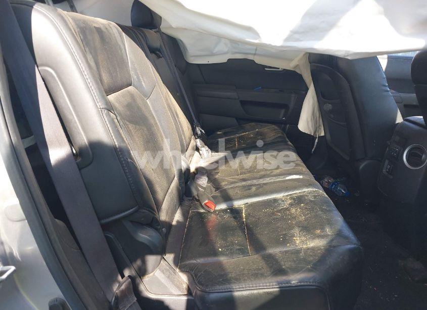 Photo 8 of 2011 Honda Pilot EX-L (VIN 5FNYF4H58BB034295)