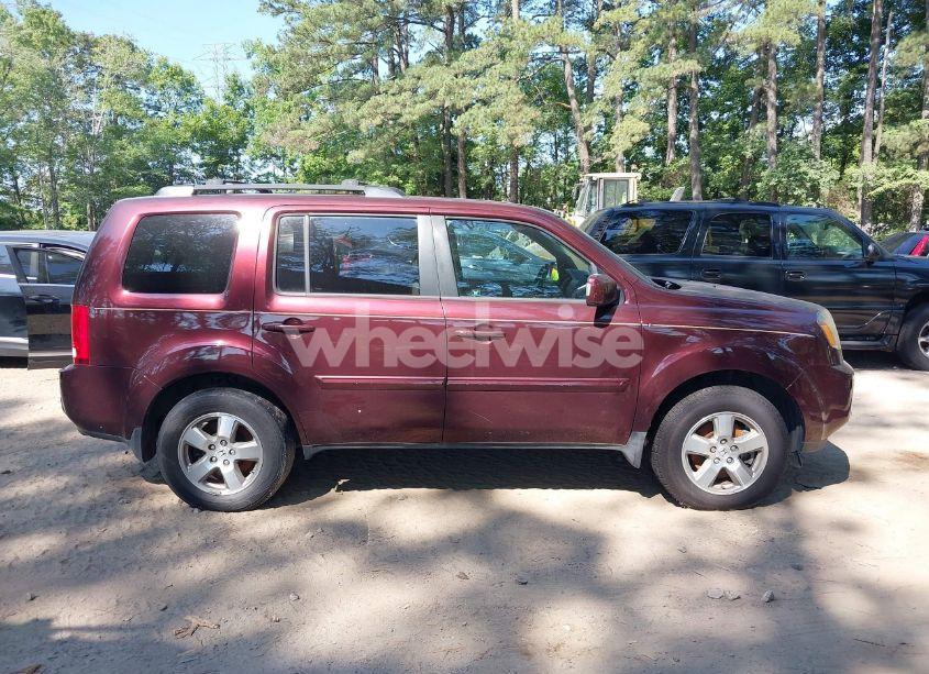 Photo 13 of 2011 Honda Pilot EX-L (VIN 5FNYF4H58BB066082)
