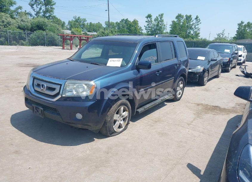 Photo 2 of 2011 Honda Pilot EX-L (VIN 5FNYF4H58BB074120)