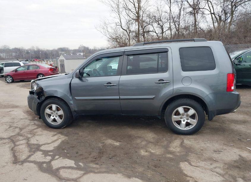 Photo 14 of 2011 Honda Pilot EX-L (VIN 5FNYF4H58BB083805)