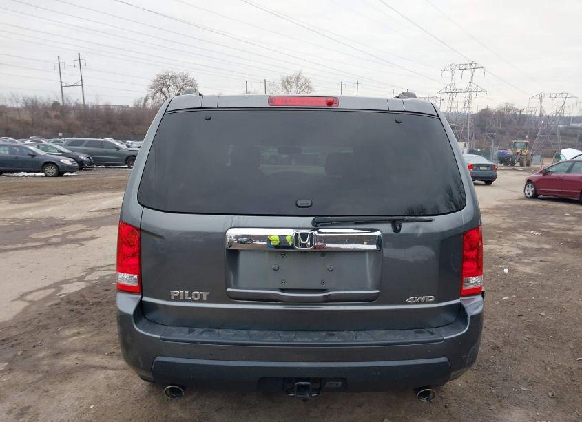 Photo 16 of 2011 Honda Pilot EX-L (VIN 5FNYF4H58BB083805)