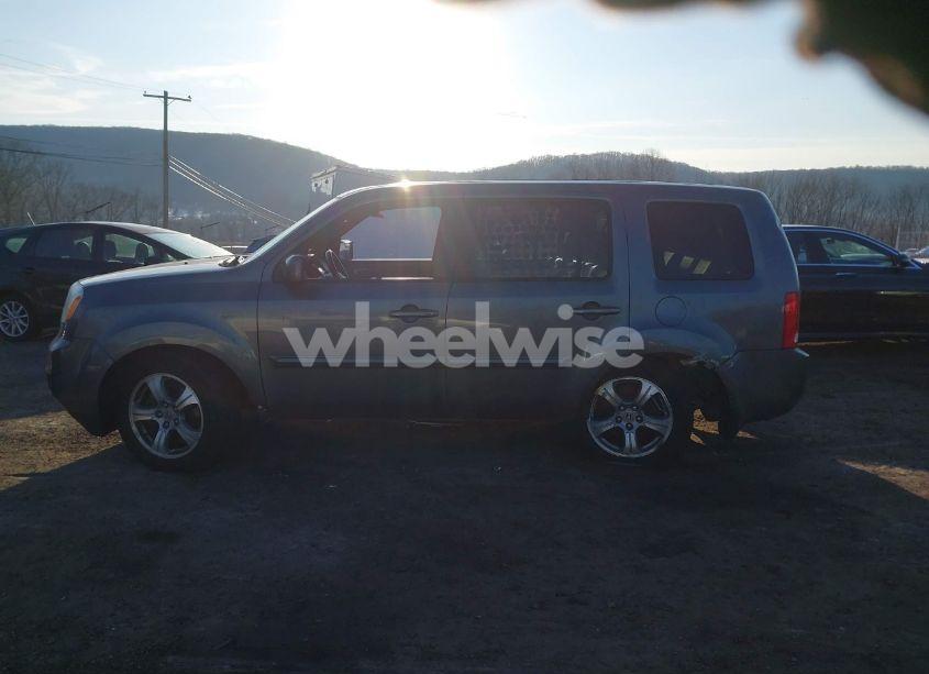 Photo 14 of 2012 Honda Pilot EX-L (VIN 5FNYF4H58CB033147)