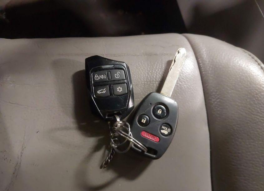 Photo 11 of 2012 Honda Pilot EX-L (VIN 5FNYF4H58CB037361)