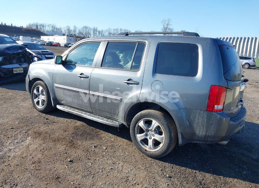 Photo 3 of 2012 Honda Pilot EX-L (VIN 5FNYF4H58CB044682)