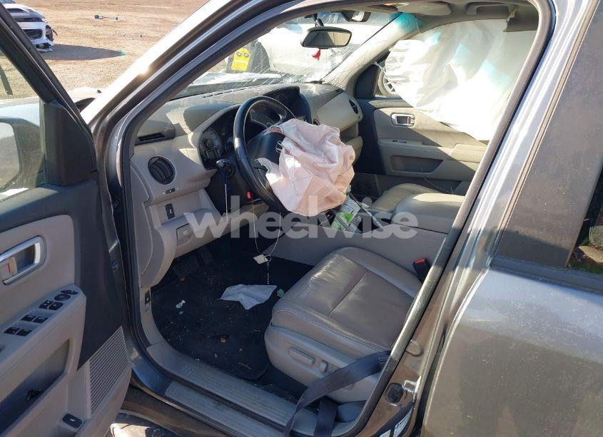 Photo 5 of 2012 Honda Pilot EX-L (VIN 5FNYF4H58CB044682)