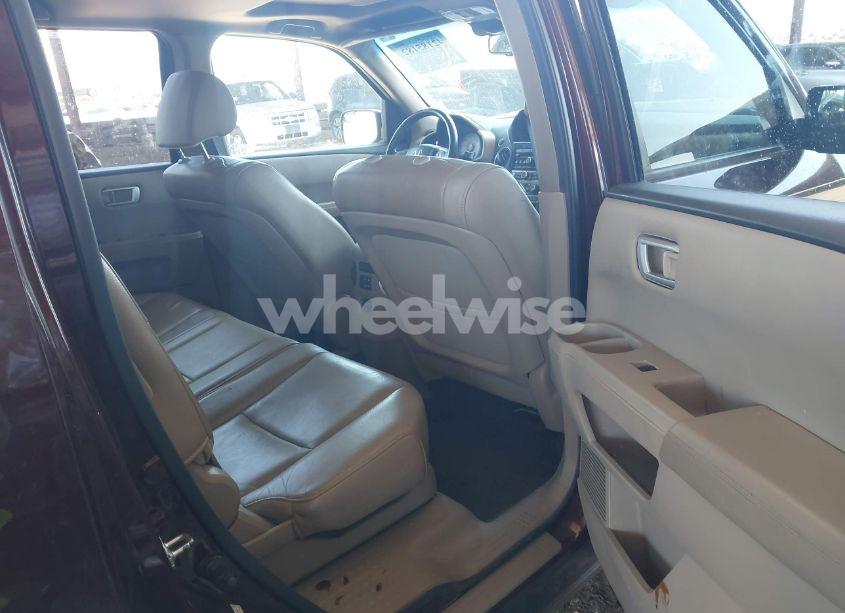 Photo 8 of 2012 Honda Pilot EX-L (VIN 5FNYF4H58CB070988)