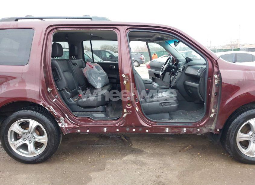 Photo 6 of 2012 Honda Pilot EX-L (VIN 5FNYF4H58CB071431)