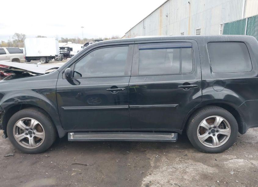 Photo 15 of 2013 Honda Pilot EX-L (VIN 5FNYF4H58DB003440)