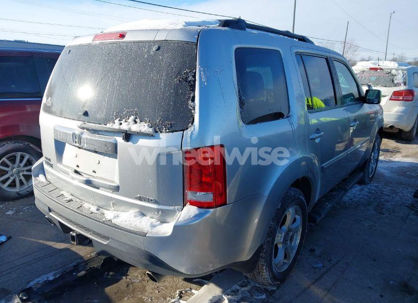 Photo 4 of 2013 Honda Pilot EX-L (VIN 5FNYF4H58DB012624)