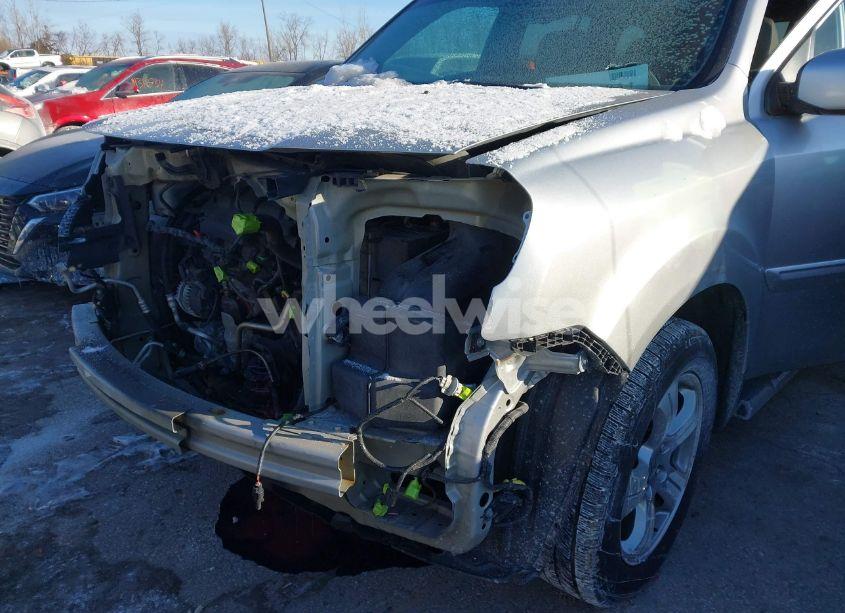 Photo 6 of 2013 Honda Pilot EX-L (VIN 5FNYF4H58DB012624)