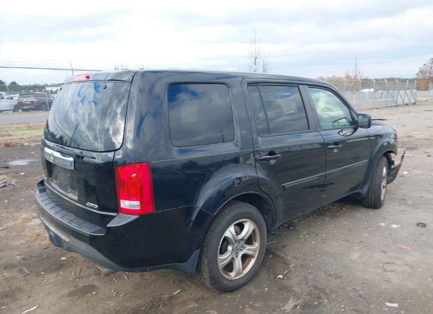 Photo 4 of 2013 Honda Pilot EX-L (VIN 5FNYF4H58DB035370)