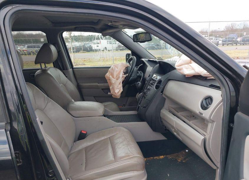 Photo 5 of 2013 Honda Pilot EX-L (VIN 5FNYF4H58DB035370)