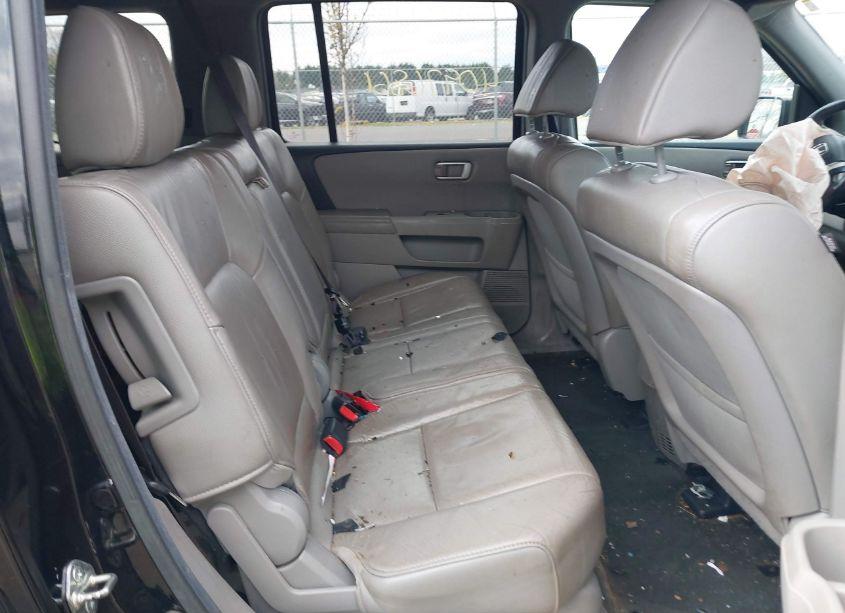 Photo 8 of 2013 Honda Pilot EX-L (VIN 5FNYF4H58DB035370)