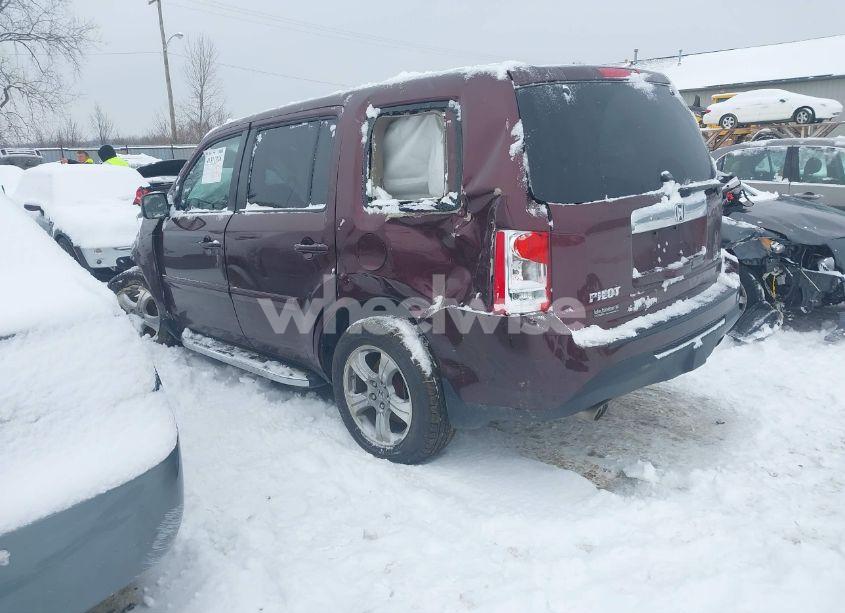 Photo 3 of 2013 Honda Pilot EX-L (VIN 5FNYF4H58DB038124)