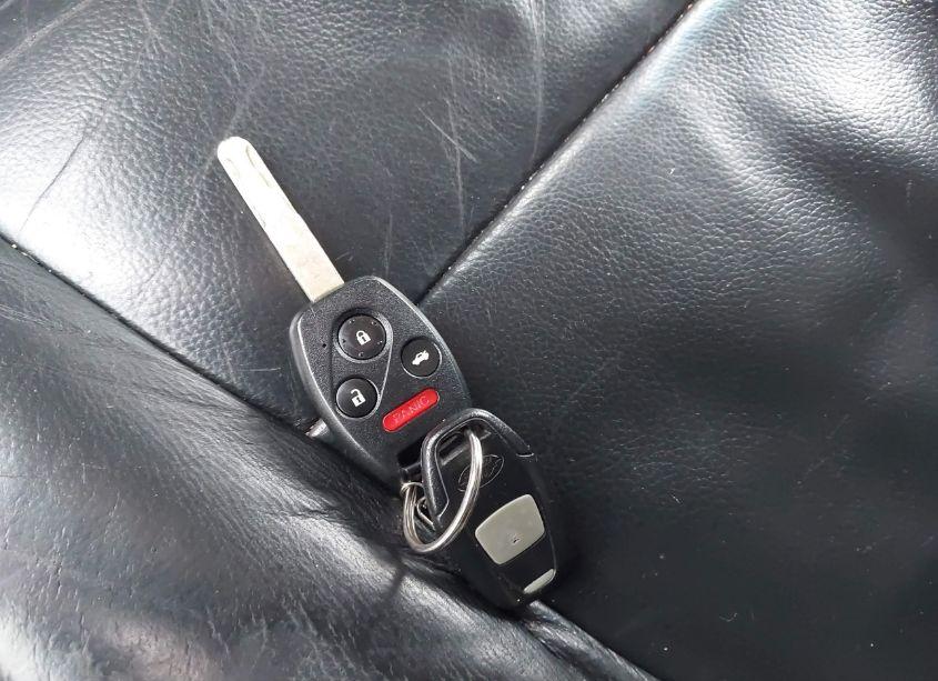 Photo 11 of 2013 Honda Pilot EX-L (VIN 5FNYF4H58DB042979)