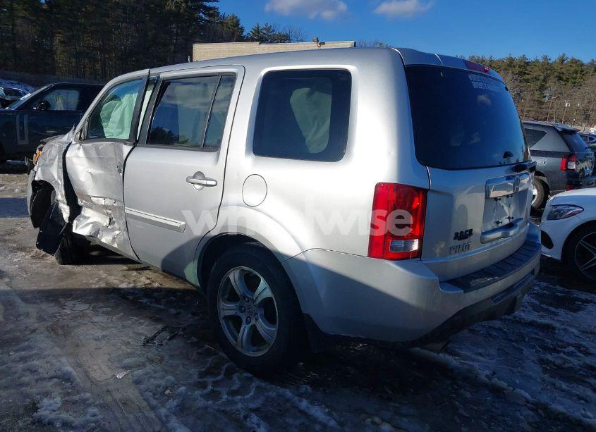 Photo 3 of 2013 Honda Pilot EX-L (VIN 5FNYF4H58DB060169)