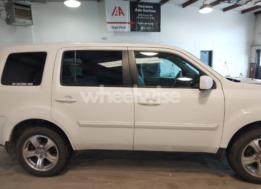 Photo 14 of 2015 Honda Pilot EX-L (VIN 5FNYF4H58FB023464)