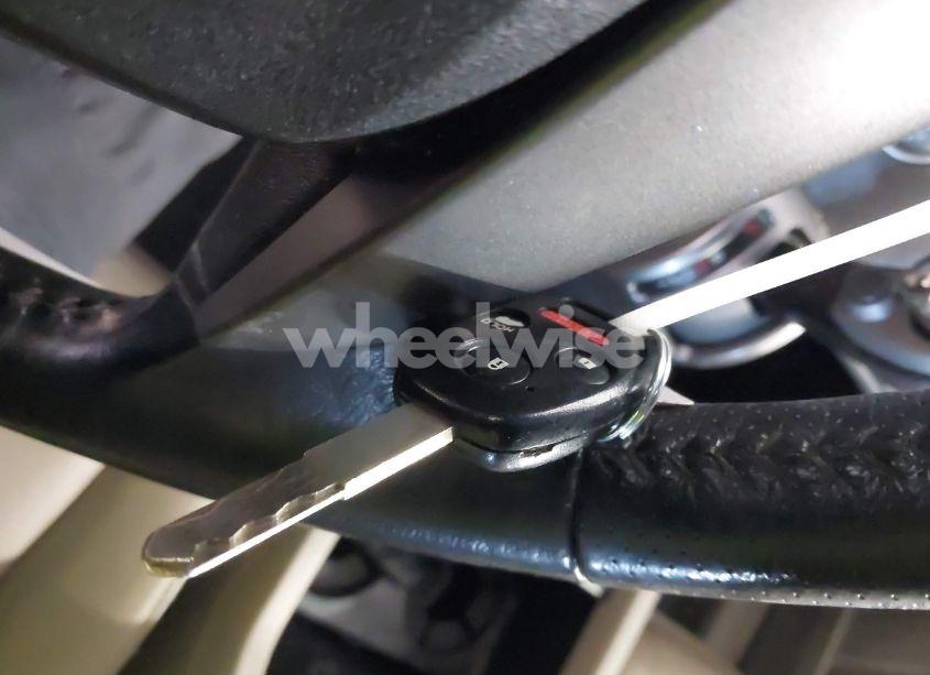 Photo 11 of 2015 Honda Pilot EX-L (VIN 5FNYF4H58FB072972)