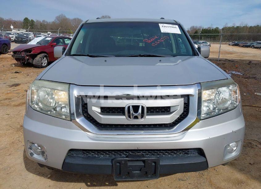 Photo 12 of 2010 Honda Pilot EX-L (VIN 5FNYF4H59AB029735)
