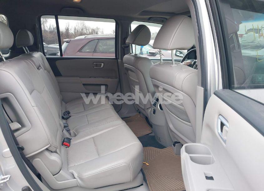 Photo 8 of 2011 Honda Pilot EX-L (VIN 5FNYF4H59BB002357)