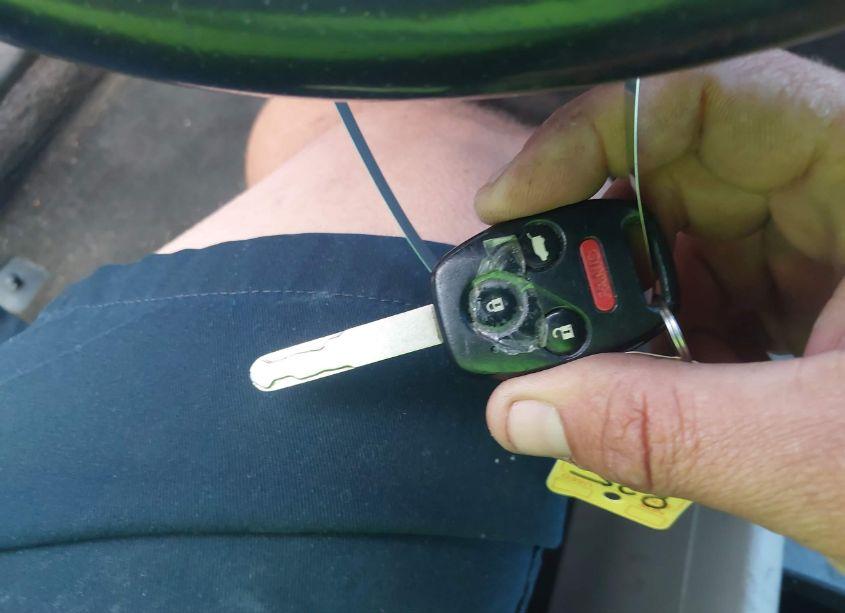 Photo 11 of 2011 Honda Pilot EX-L (VIN 5FNYF4H59BB009616)