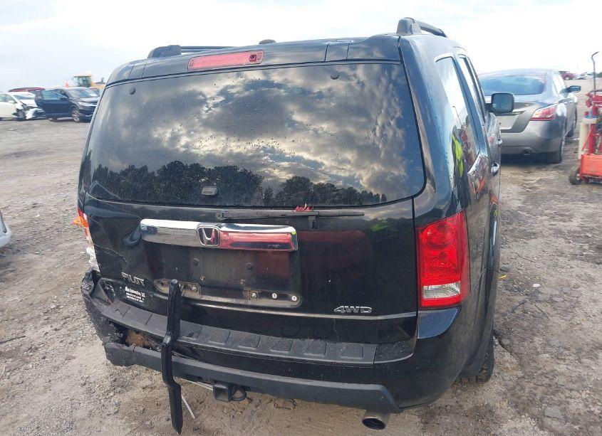 Photo 16 of 2011 Honda Pilot EX-L (VIN 5FNYF4H59BB009616)