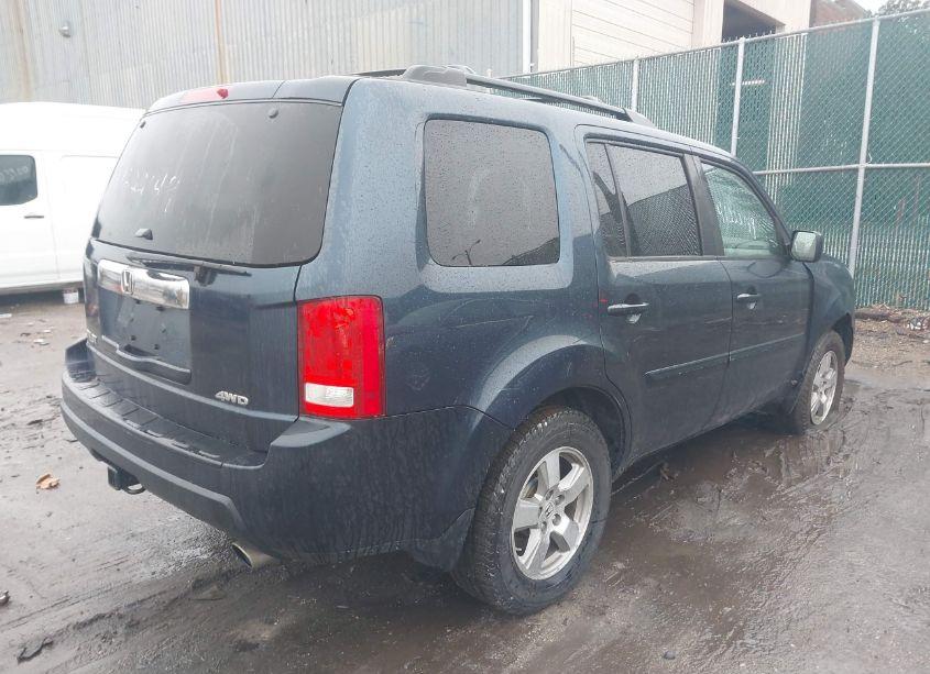 Photo 4 of 2011 Honda Pilot EX-L (VIN 5FNYF4H59BB030725)