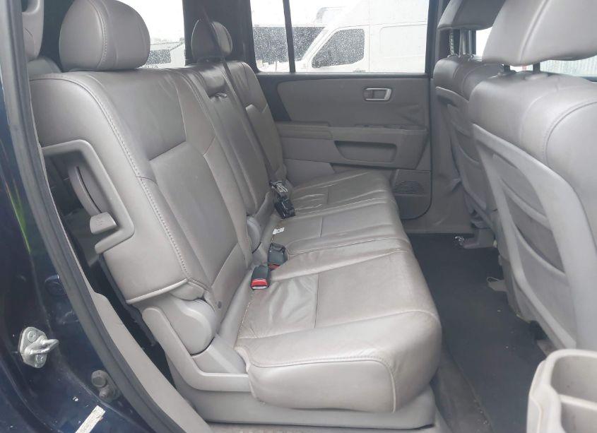 Photo 8 of 2011 Honda Pilot EX-L (VIN 5FNYF4H59BB030725)