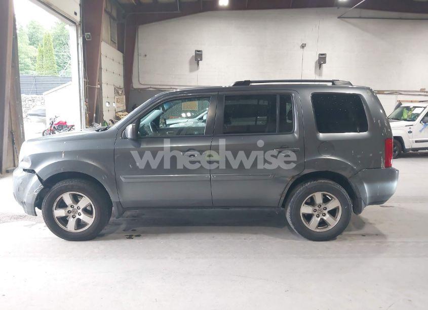 Photo 14 of 2011 Honda Pilot EX-L (VIN 5FNYF4H59BB038341)