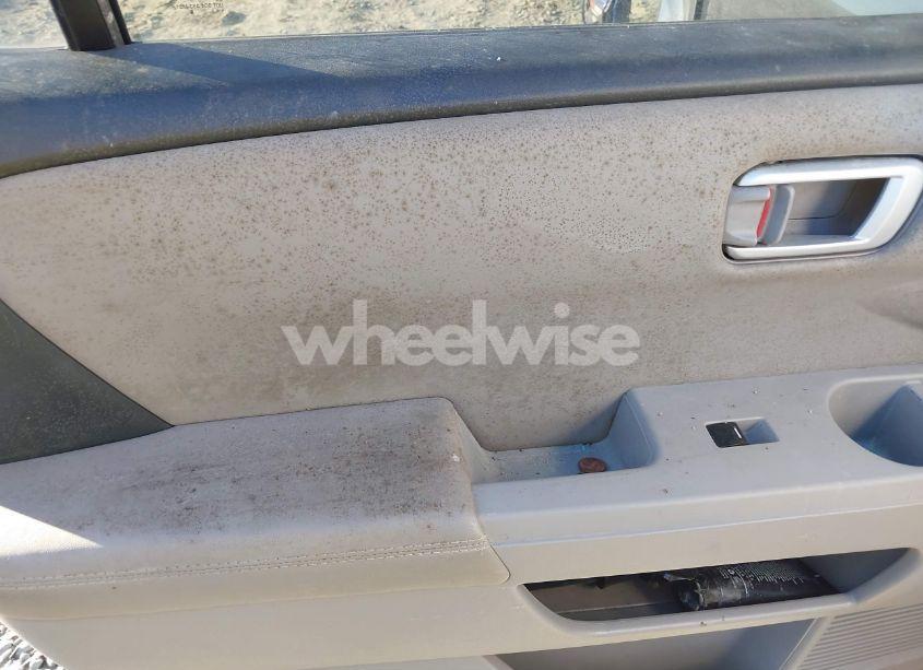 Photo 19 of 2011 Honda Pilot EX-L (VIN 5FNYF4H59BB040610)