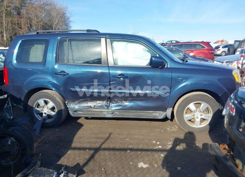 Photo 13 of 2011 Honda Pilot EX-L (VIN 5FNYF4H59BB061845)